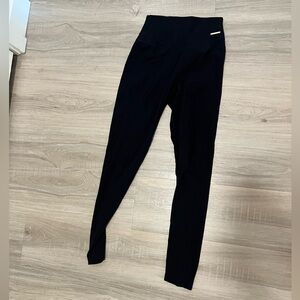 Whitney Simmons Gymshark Small Black High-Waisted Leggings